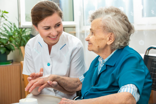 top-advantages-of-home-care-for-elderly-wellness
